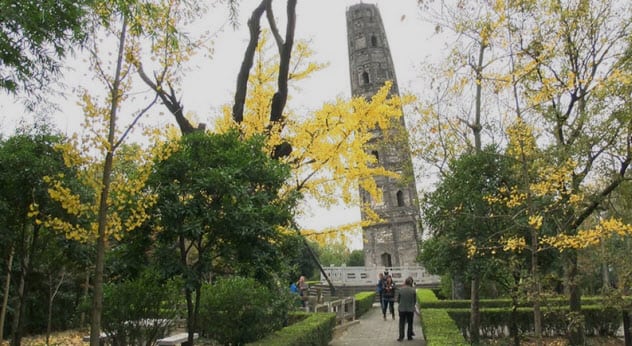 huznu-pagoda,-sangay.jpg