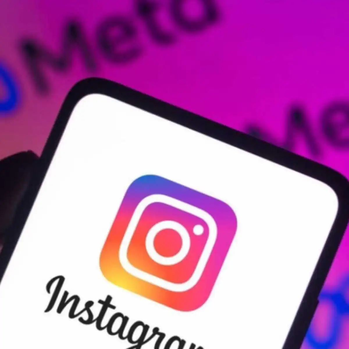 Instagram Keşfete Nasıl Çıkılır?