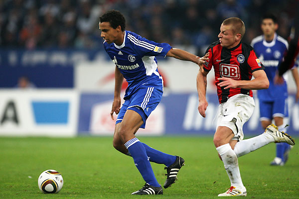 joel matip schalke 04