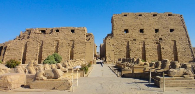 Karnak Tapınağı