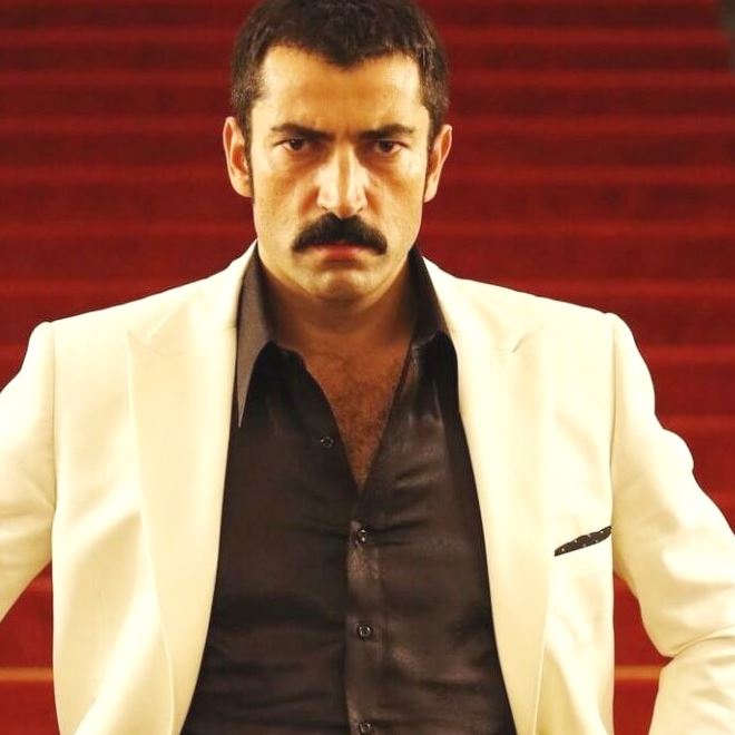 Kenan İmirzalıoğlu Hakkında İlginç Bilgiler