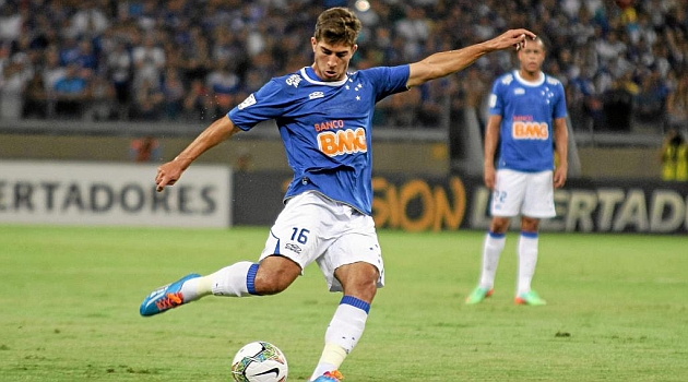 lucas silva cruzeiro