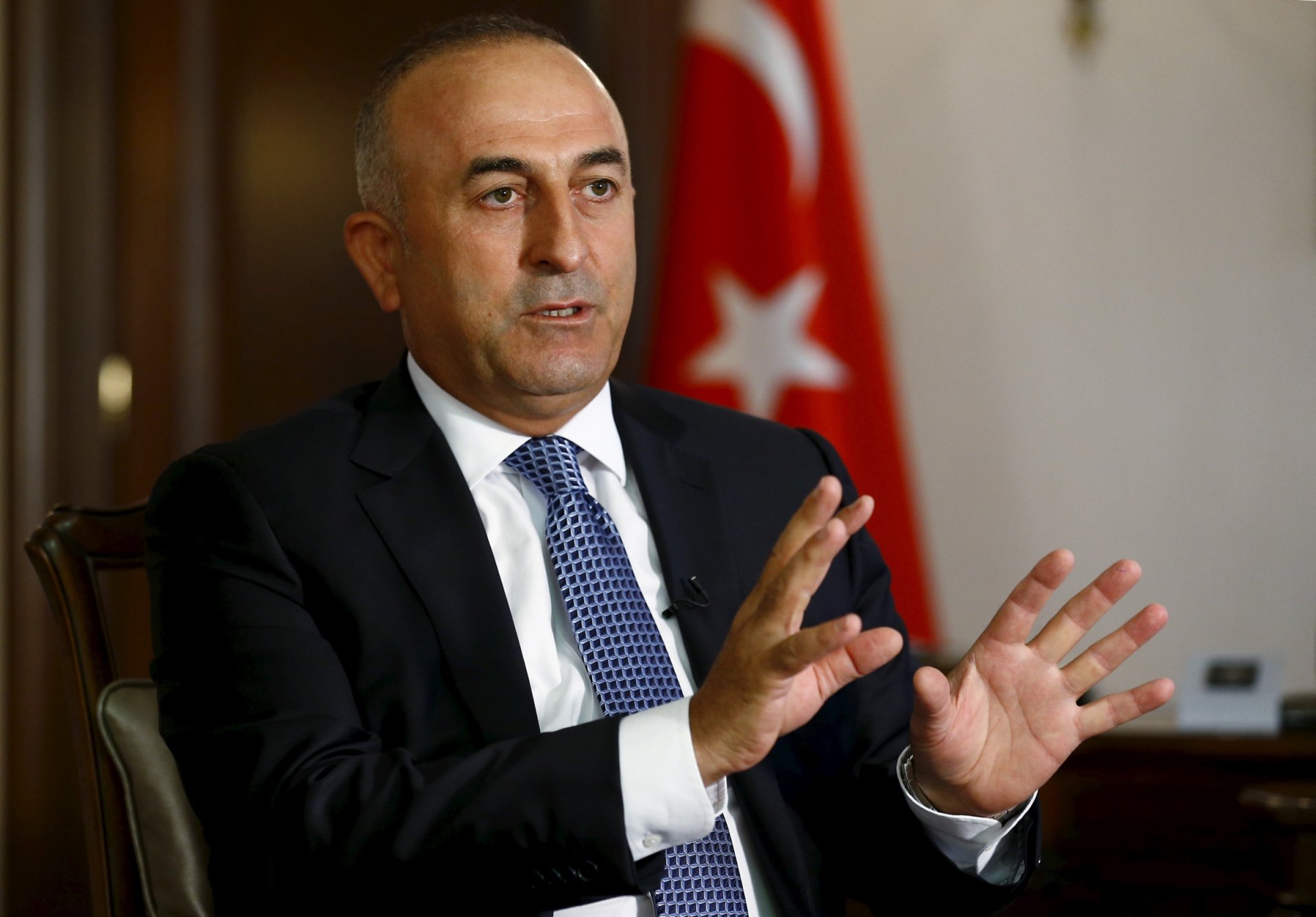 mevlut-cavusoglu-002.jpg