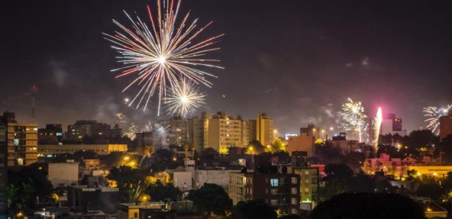 montevideo-gece-hayati.jpg