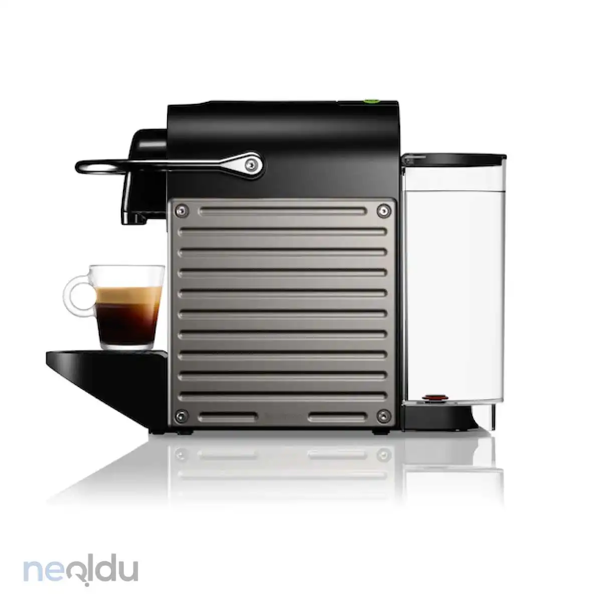 Nespresso Pixie Titan C61