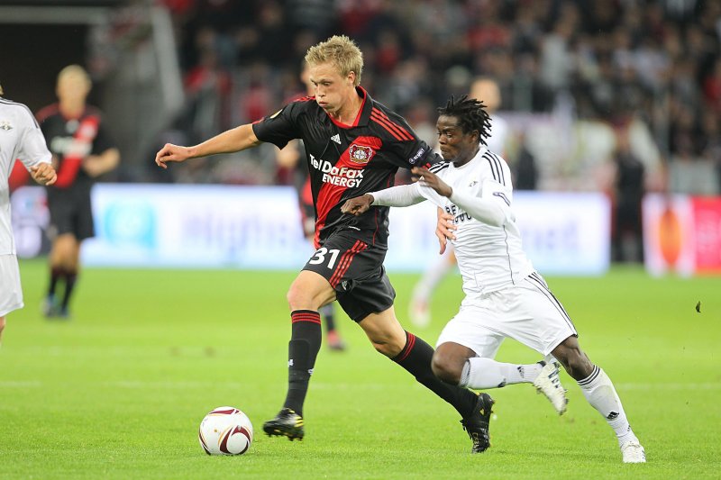 nicolai jorgensen bayer leverkusen