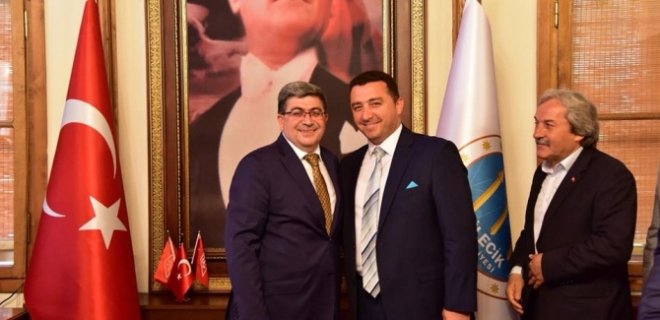 Nihat Can Kimdir