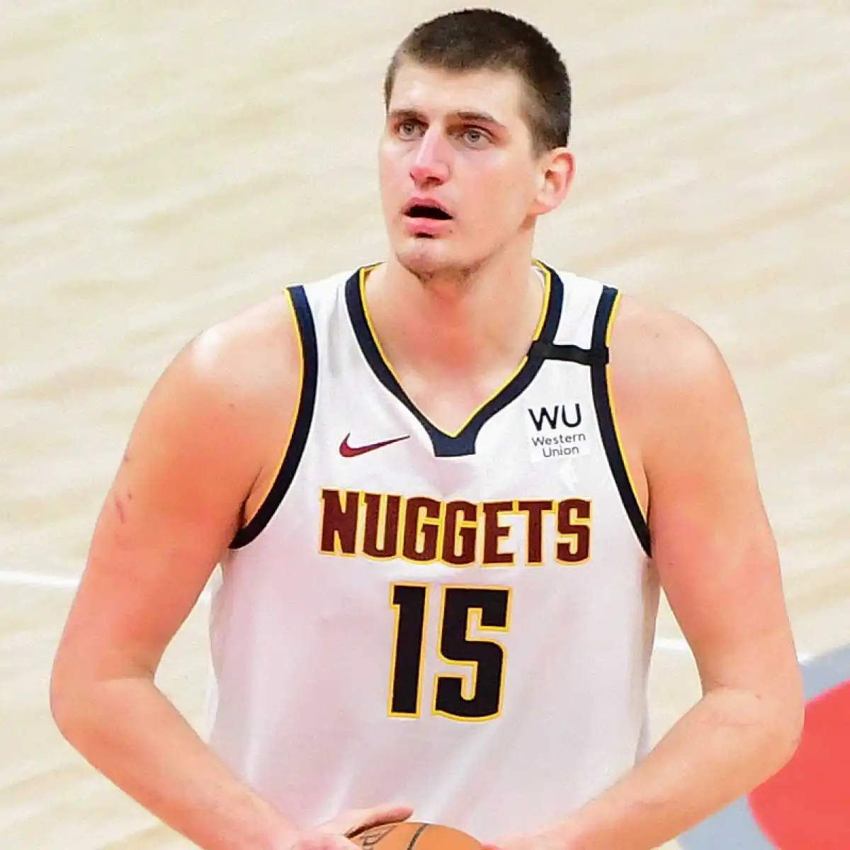 En İyi Basketbol Oyuncusu Nikola Jokić