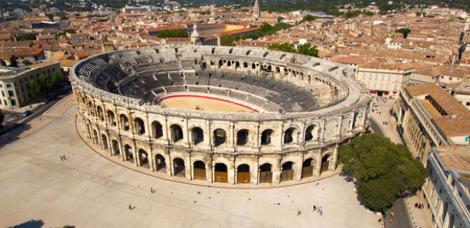 nimes arenası fransa