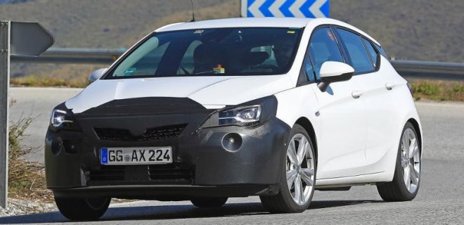 opel-astra-(makyaj)-002.jpg