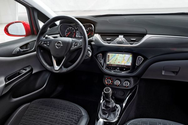 Opel Astra 2016 Araç İçi