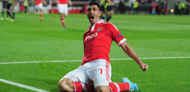 oscar cardozo benfica