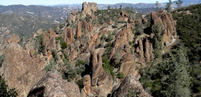 pinnacles-ulusal-parki.jpg