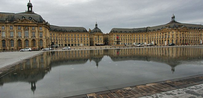 place-de-la-bourse.jpg