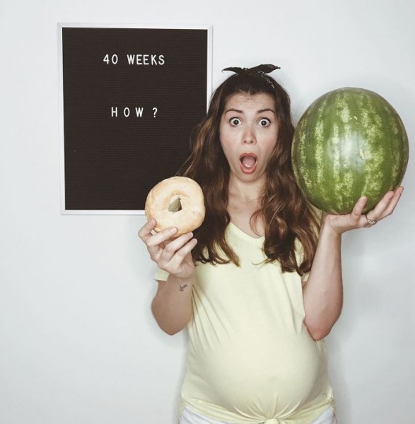 pregnant-mom-letter-board-messages-maya-vorderstrasse-9-599a811d2c972__700-587x600.jpg