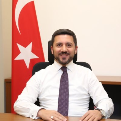 Rasim Arı Kimdir