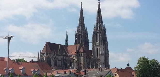 regensburg-katedrali.jpg