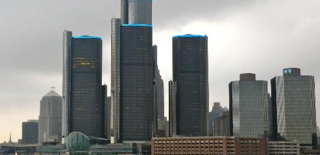 renaissaince-center.jpg