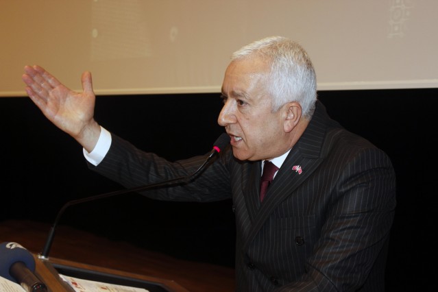sadir-durmazin-siyasi-hayati.jpg