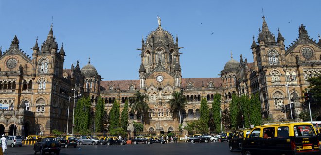 shivaji-terminus-chhatrapati.jpg