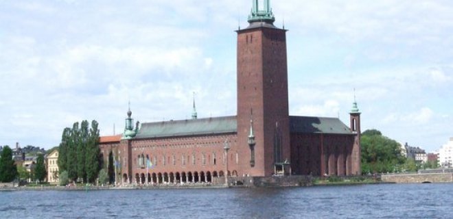 stockholm-belediye-binasi.jpg