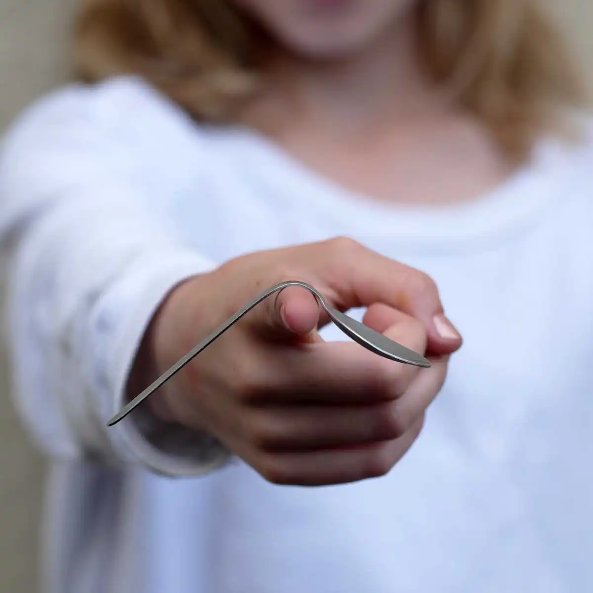 Telekinezi Nedir Nasıl Yapılır