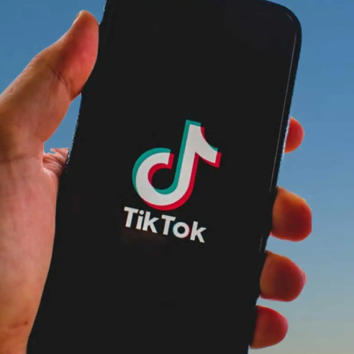 TikTok Canlı Yayın Nasıl Keşfete Düşer?