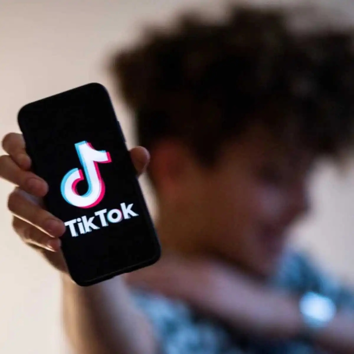 TikTok Nedir, Nasıl Kullanılır?