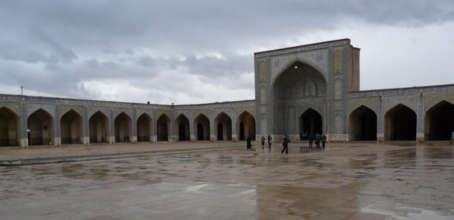 vakil-camii.jpg